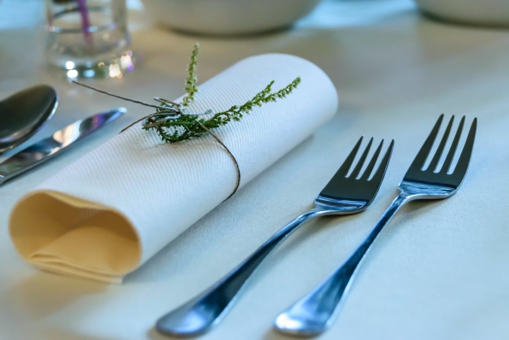 Etiquette For Upscale Restaurants Rules Of Conduct You Should Know